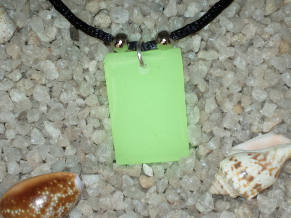 Rectangle Pendant – Green Glow in the Dark