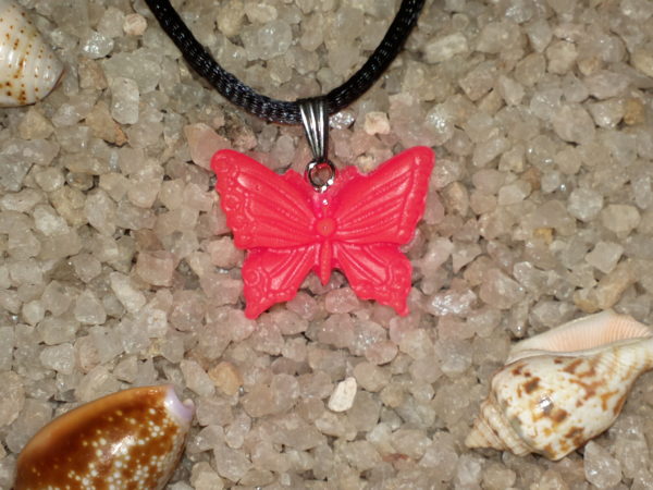 Butterfly Pendant – Pink Glow in the Dark