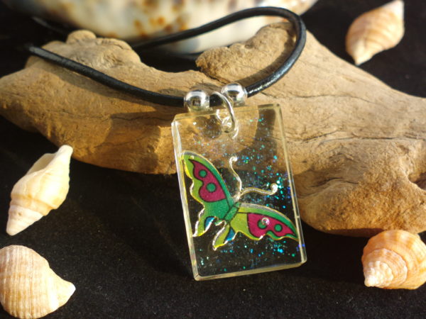 Rectangle Pendant – Clear with Metallic Butterfly inlay