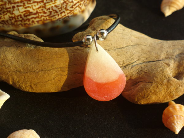 Teardrop Pendant – Flamingo pink & Pearl