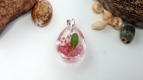 Teardrop Pendant with red flowers