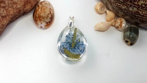 Teardrop Pendant with blue flowers