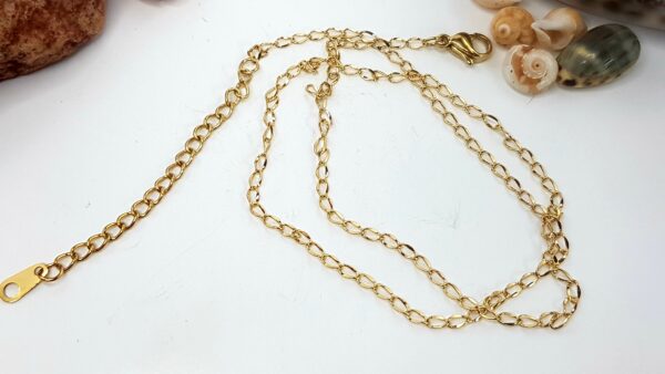 Curb Chain Necklace (Gold)