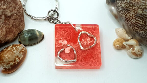 Square – Red & White Petri dish effect with heart charms